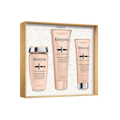 Kérastase Curl Manifesto Mask Holidays Coffret on ylellinen lahjapakkaus, joka sisältää kolme hiustenhoidon huipputuotetta kaikille kiharatyypeille.